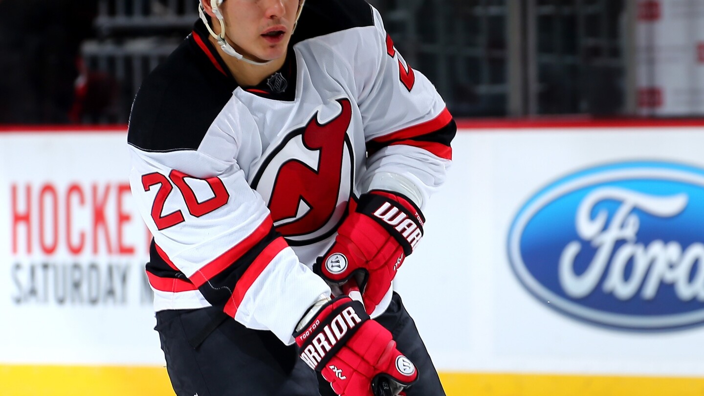Report Devils sign Tootoo to a one year contract NBC Sports